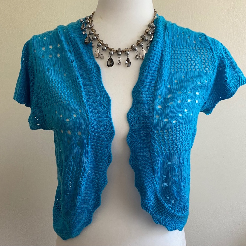 Blue Knit Shrug/Shawl shortsleeved